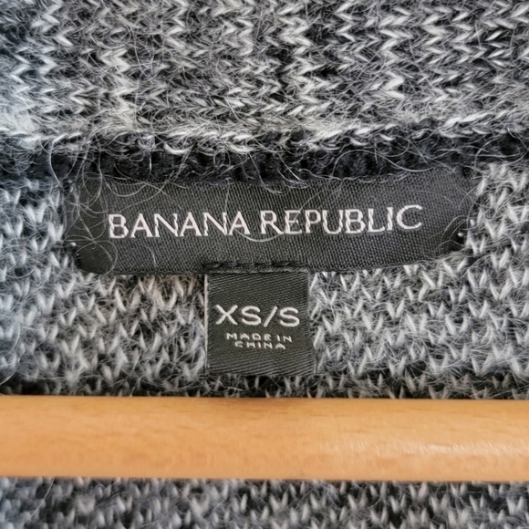 Banana Republic | Checkered Plaid Open Front Cardigan Sweater Vest - Picture 5 of 5